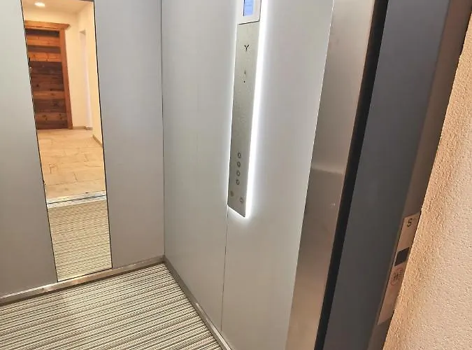 Schickster Sky شقة