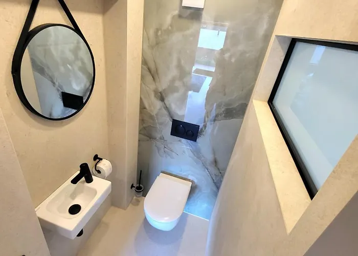 Schickster Sky * لوتاش