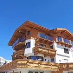 Schickster Sky Apartman Leutasch